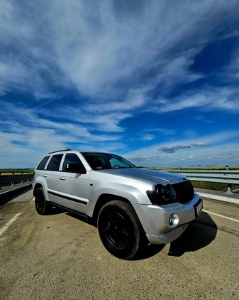 Jeep Grand Cherokee cena 29999 przebieg: 356468, rok produkcji 2005 z Nysa małe 211